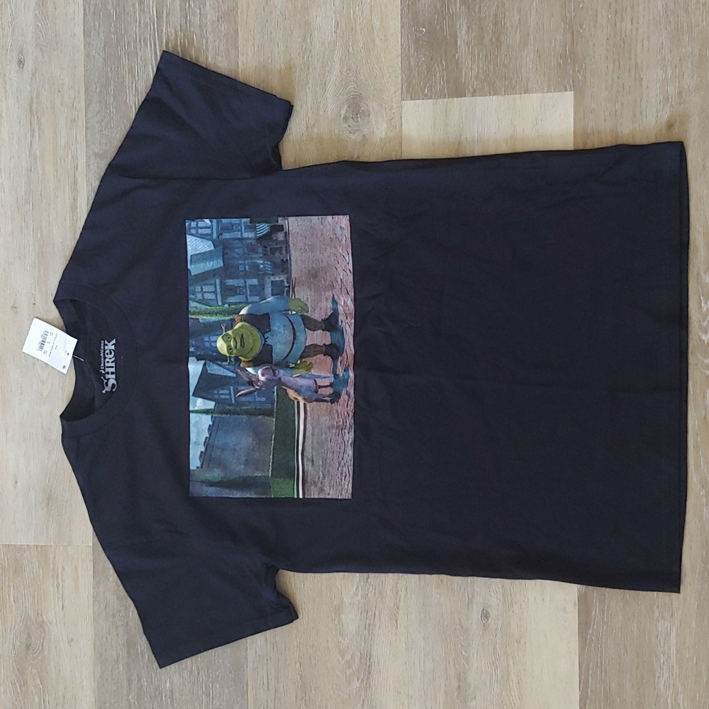 NWT DreamWorks Shrek Graphic T-Shirt Size S
